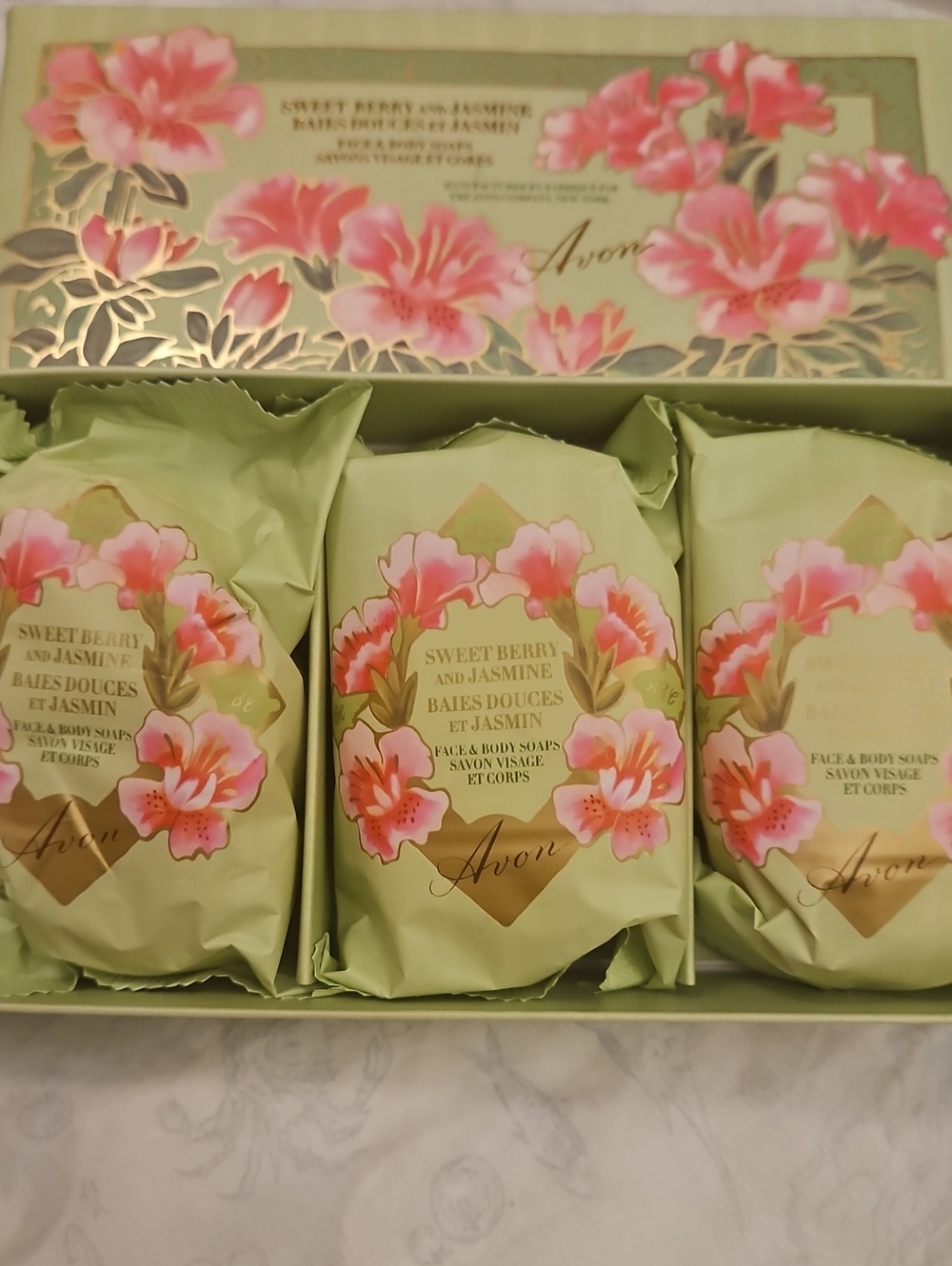 Avon Sweet Berry & Jasmine Soap Set - Green and Pink Floral Packaging.  Set Of 3